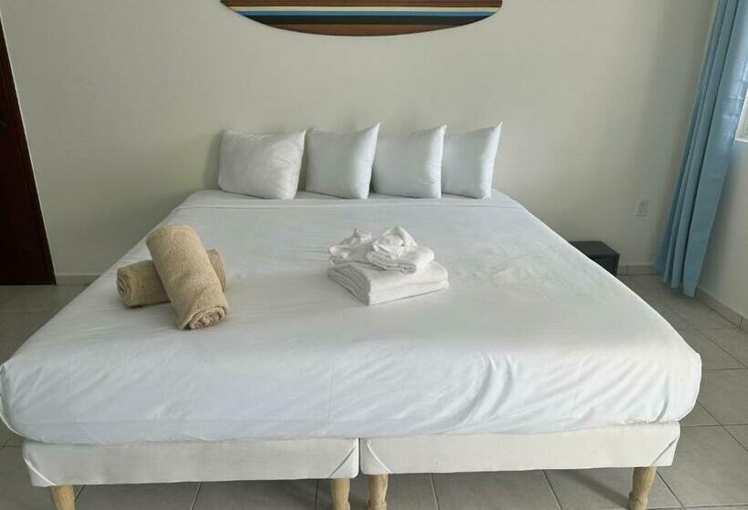 استودیوی لوکس, Merakii Seaview Escape Curacao