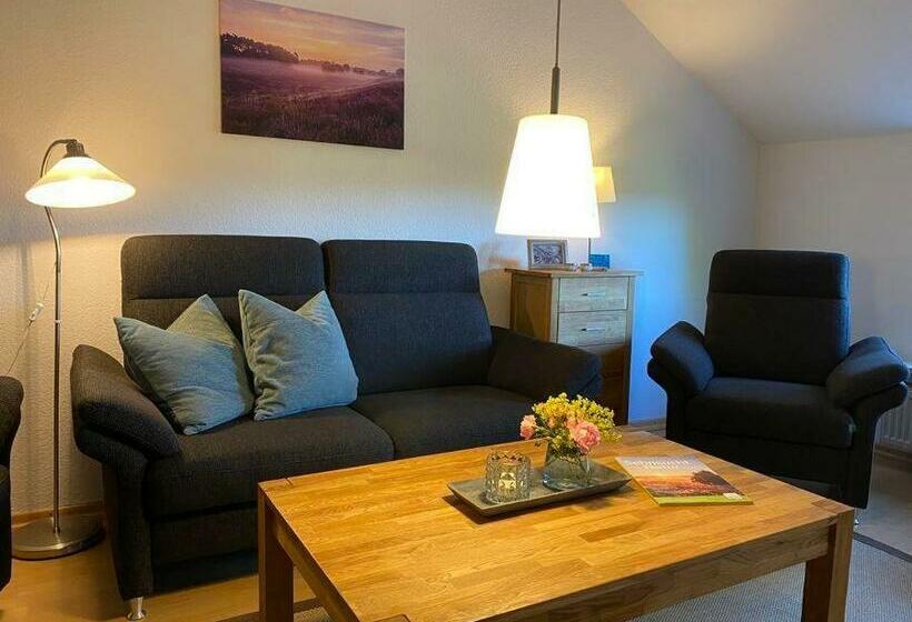 Апартаменты 2 Спальни, Ferienwohnung Heideschmetterling