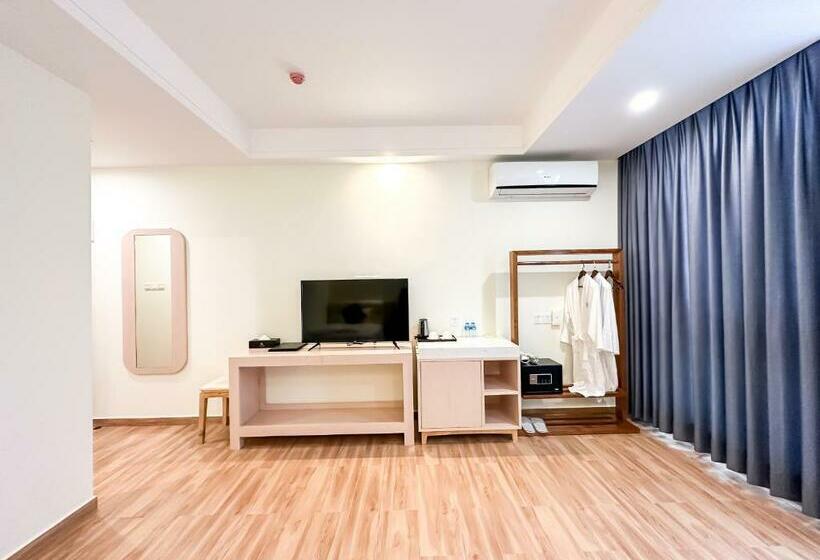 스탠다드 룸 킹사이즈 침대, Landmark Vientiane Life Center