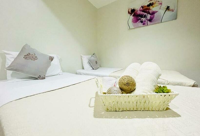 Номер Deluxe, Salinas Suites