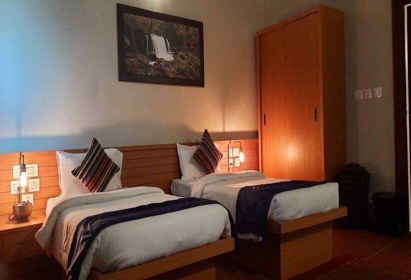 Люкс Повышенной Комфортности, Niraamaya Retreats Vaidekam, Kannur