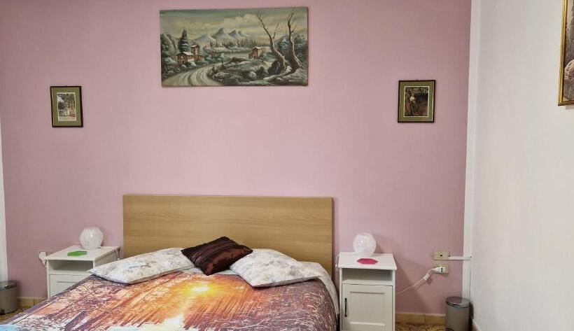 Номер Стандарт Вид на Горы, B&b Nina