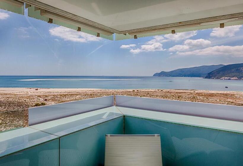 2 Bedrooms Suite Sea View, Aqualuz Troia Mar by The Editory