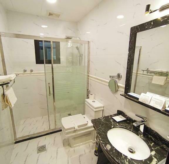 Люкс 3 Спальни, Guest House Hotel Apartments