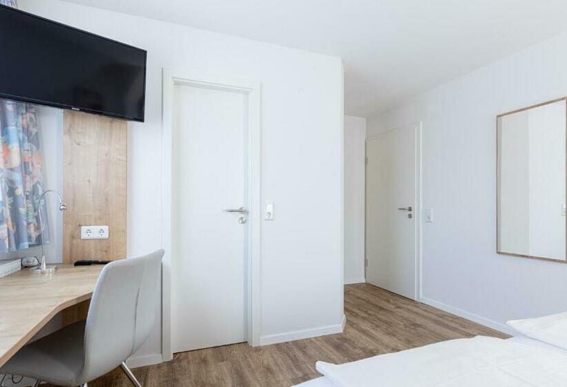 Номер Комфорт, Eydt Kirchheim