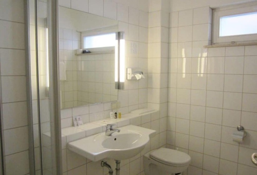 Standard Enkeltværelse, Grimmelshausen