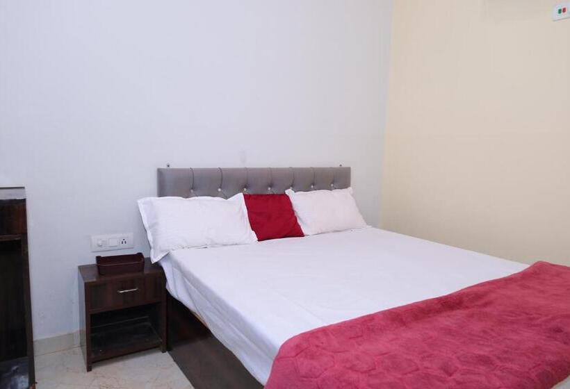 Номер Стандарт, Sia Taj Hotel I Nearest Taj Mahal I Agra I Couple Friendly