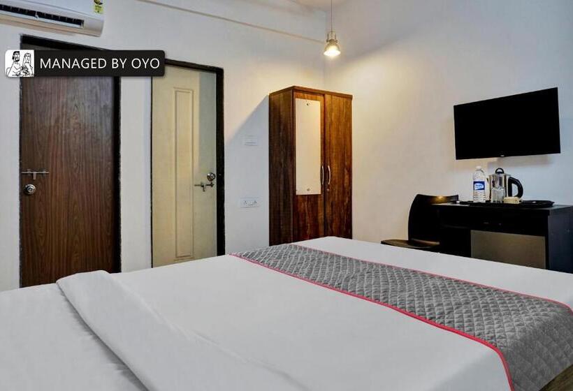 اتاق کلاسیک سه تخته, Super Townhouse Hinjewadi Phase 1