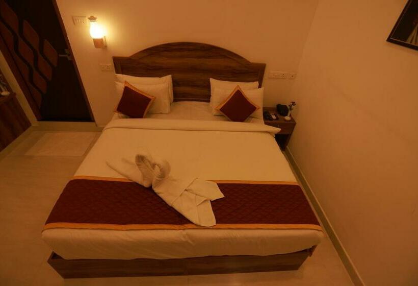 اتاق استاندارد, Malavikas Black Beach Resort