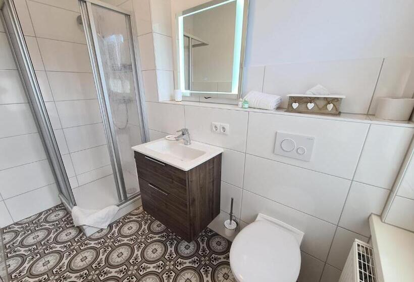 Номер Стандарт Индивидуальный, Gleis 3viertel Jena