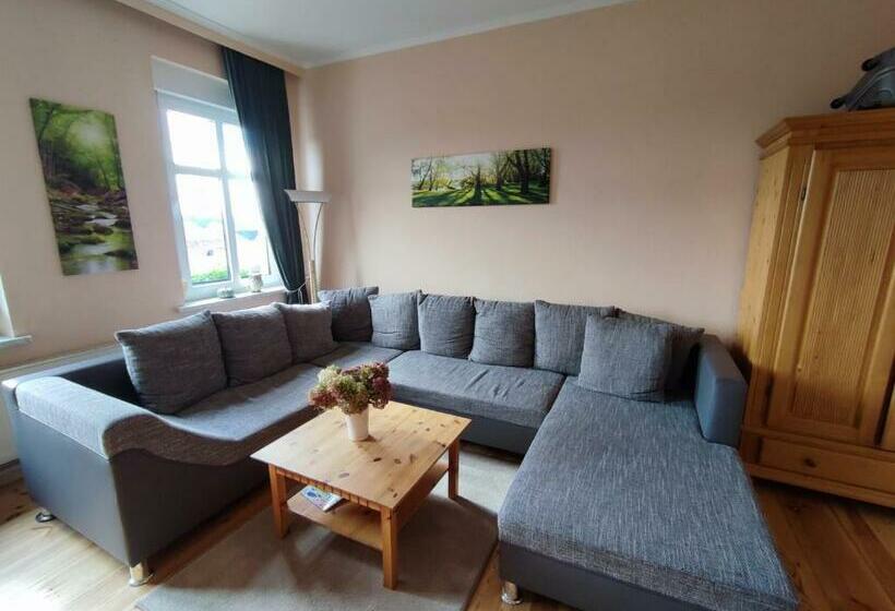 سوییت, Pension Am Stadtgraben