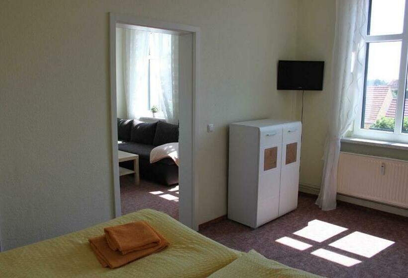 سوییت, Pension Am Stadtgraben