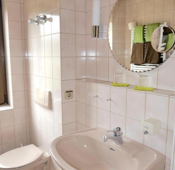 Quarto standart com varanda, Landgasthof Jostalstüble