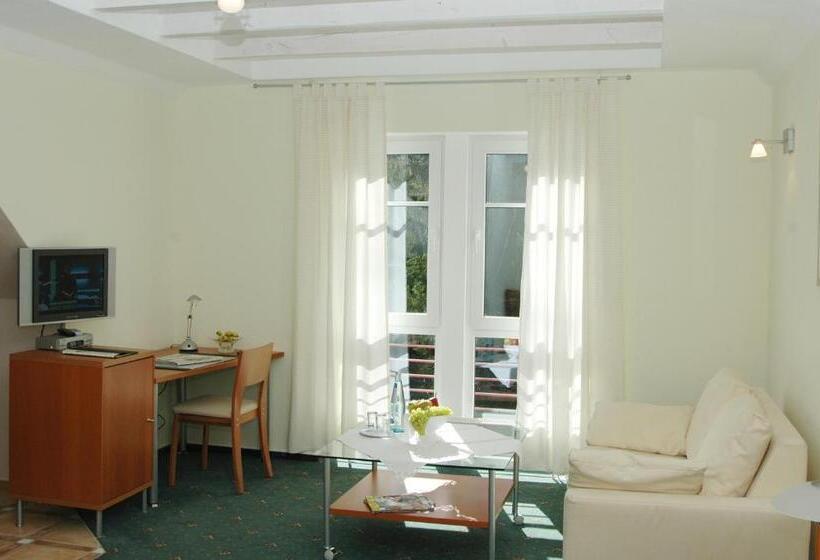 小型套房, Waldhotel Forsthaus Remstecken