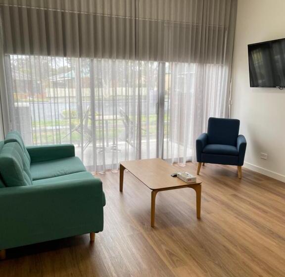 침실 2개 아파트, Whittlesea Motel