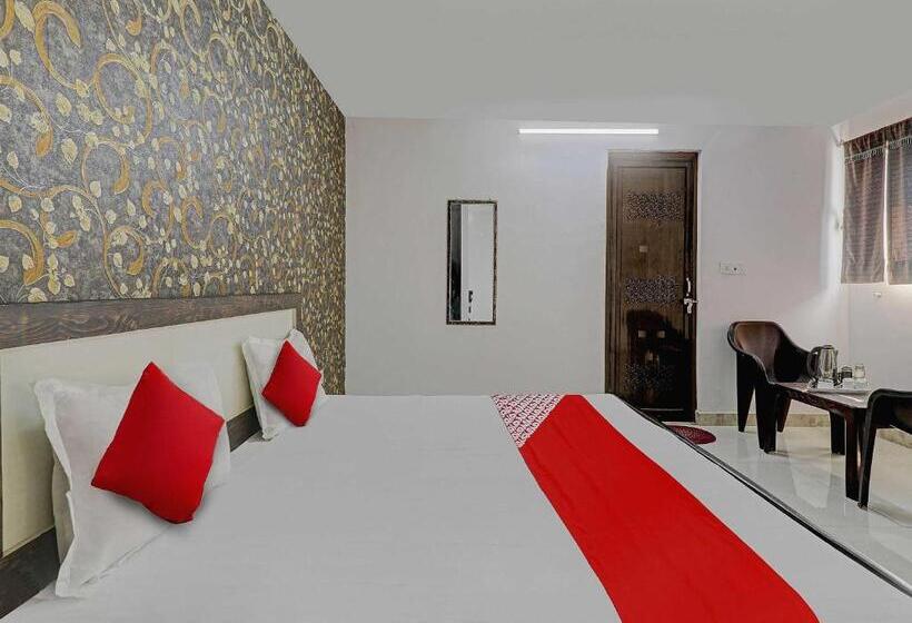 Номер Deluxe, Flagship Ck Inn Near Chaudhary Charan Singh International Airport