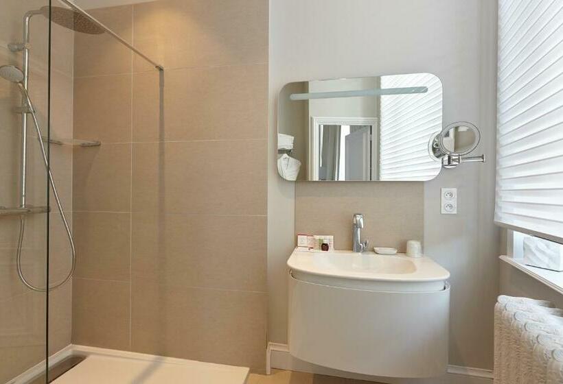 اتاق پرستیژ, Clarance Hotel Lille