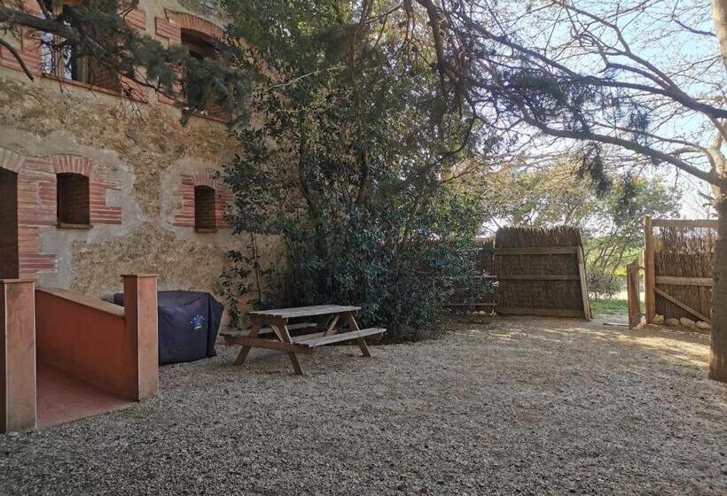 Хижина, Domaine Du Mas Bazan