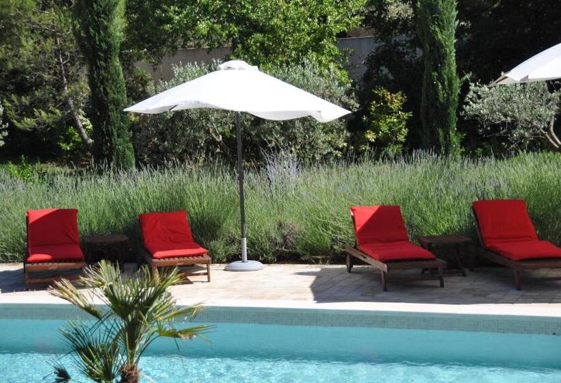 Номер Стандарт с Балконом, Le Clos Geraldy   Chambres D Hôtes De Charme, Piscine Et Spa