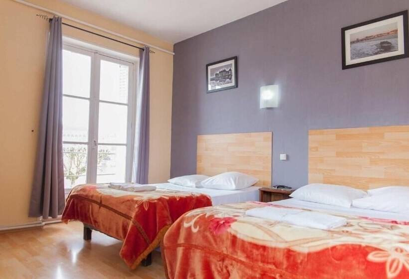 اتاق استاندارد چهار تخته, Le Pavillon