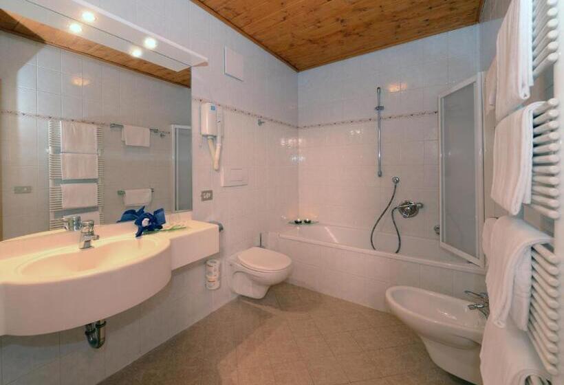 Четырехместный Номер Стандарт, Casa Alpina   Alpin Haus