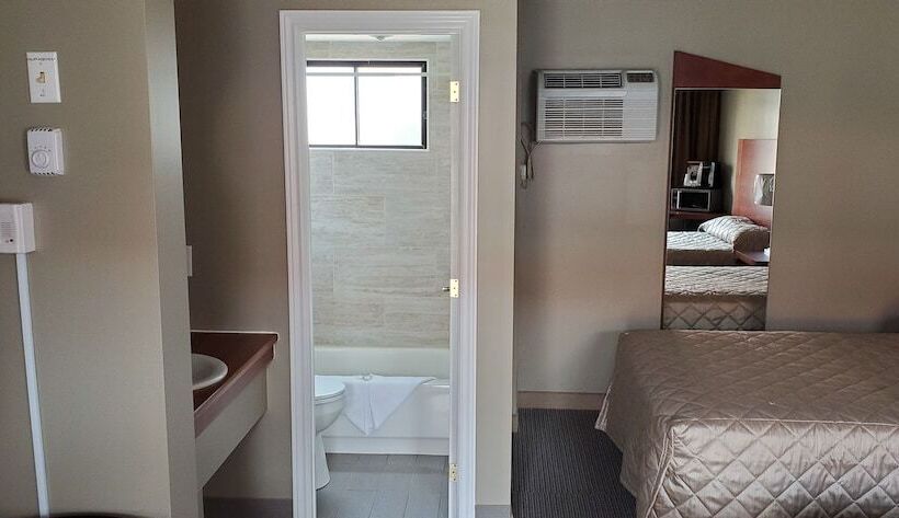 Номер Стандарт 2 Двуспальные Кровати, Motel Falcon