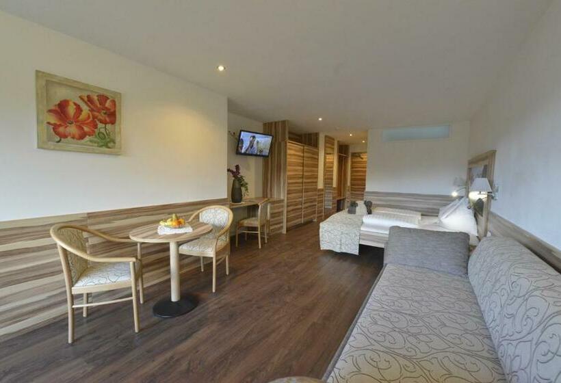 חדר סטנדרט, Molaris Lodge