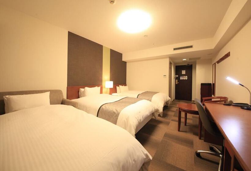 غرفة قياسية ثلاثية, Richmond Hotel Sapporo Odori