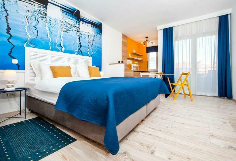 استودیو استاندارد با بالکن, Villa Marea