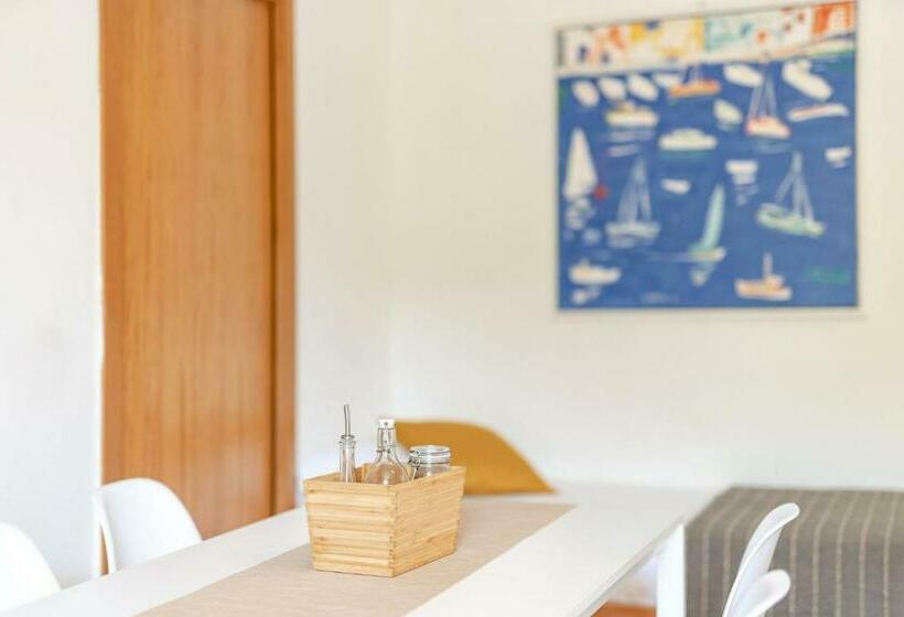 Студио Стандарт Кровать Кинг, Le Grand Bleu  Gioia Apartments