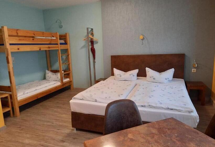家庭间, Wittenberg Hotel Garni