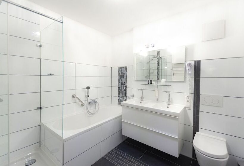 سوییت, Arthotel Ana Aura