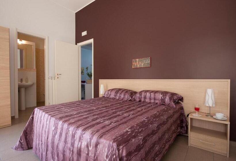 Habitación Triple Estándar, Vado Al Massimo