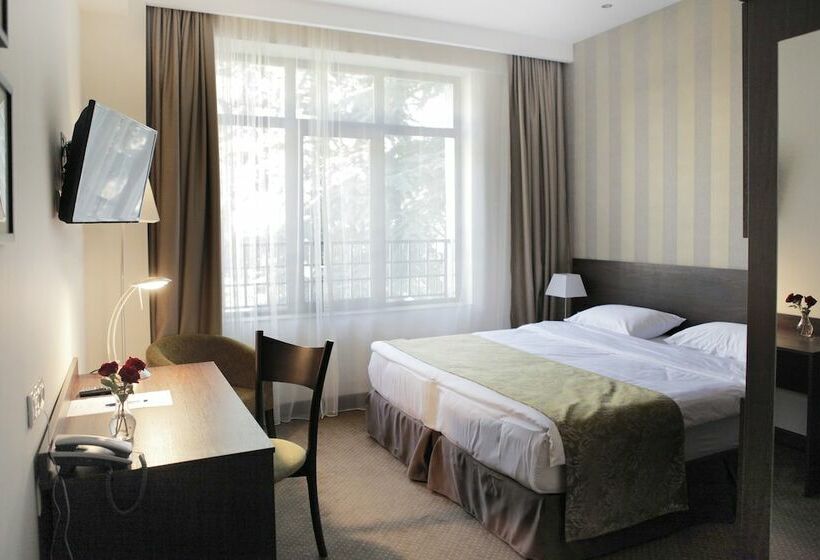 Quarto Estandar, Citrus