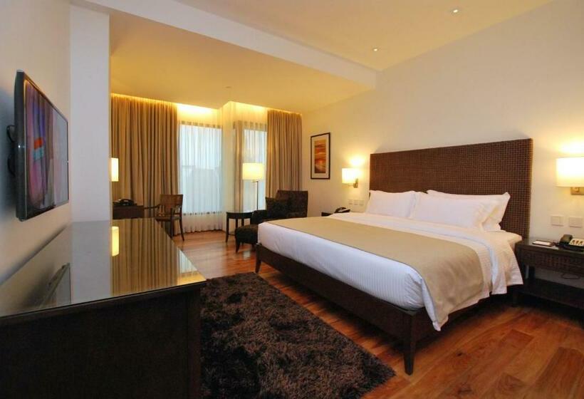 스탠다드 룸 킹사이즈 침대, City Garden Grand