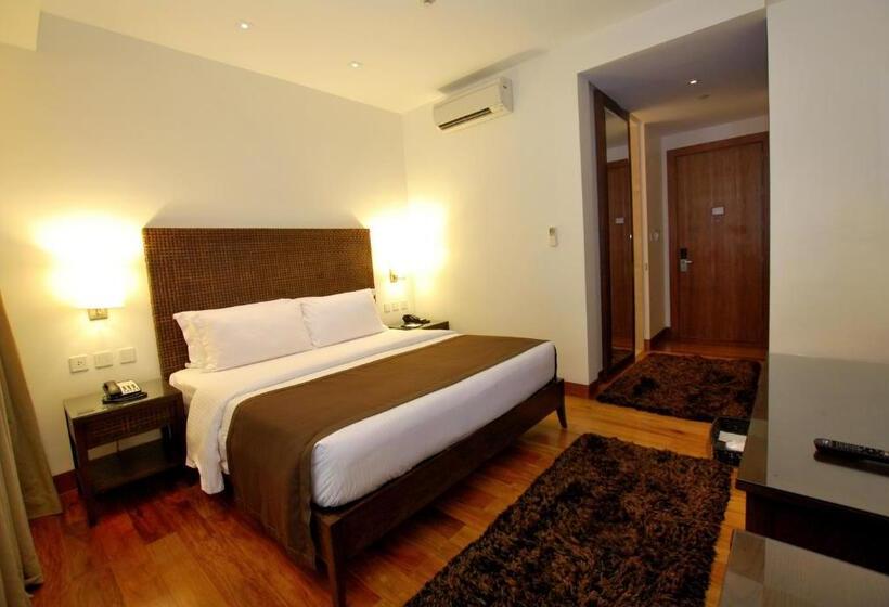 스탠다드 룸 킹사이즈 침대, City Garden Grand