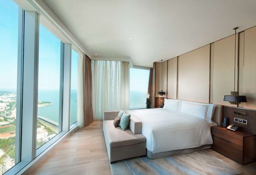 Люкс, Conrad Xiamen