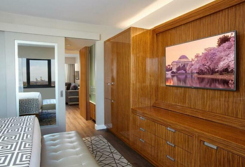 سوئیت با تخت بزرگ, Hilton Club The District Washington D.c