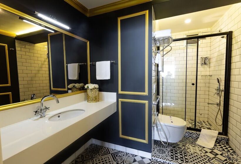 Quarto Ático, Andalouse Otel
