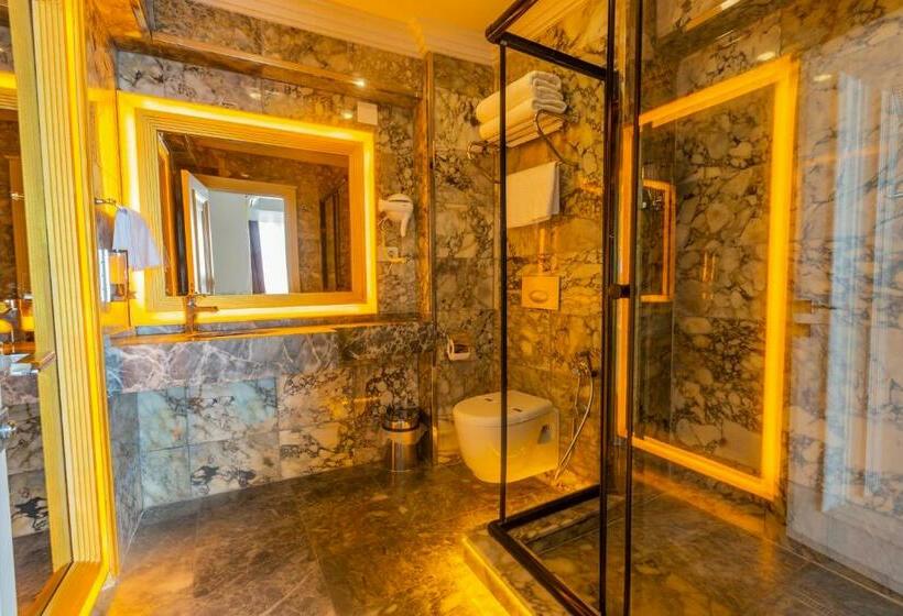 Suite Familiar, Andalouse Otel