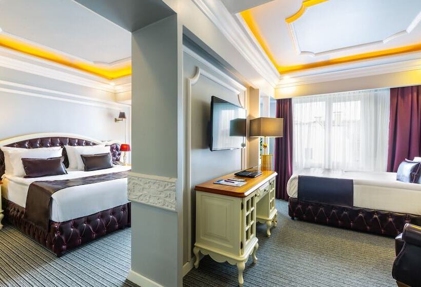 Quarto Triplo Standart, Andalouse Otel