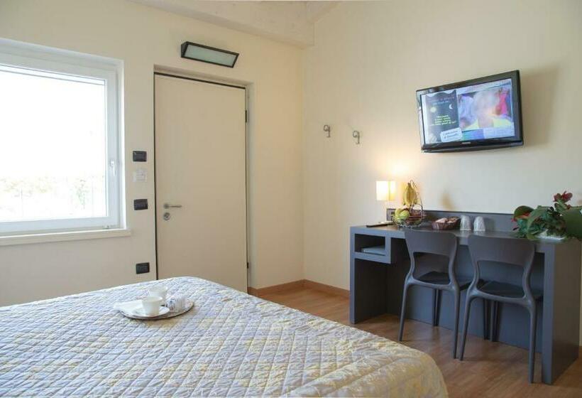 标准间, Motel Giglio