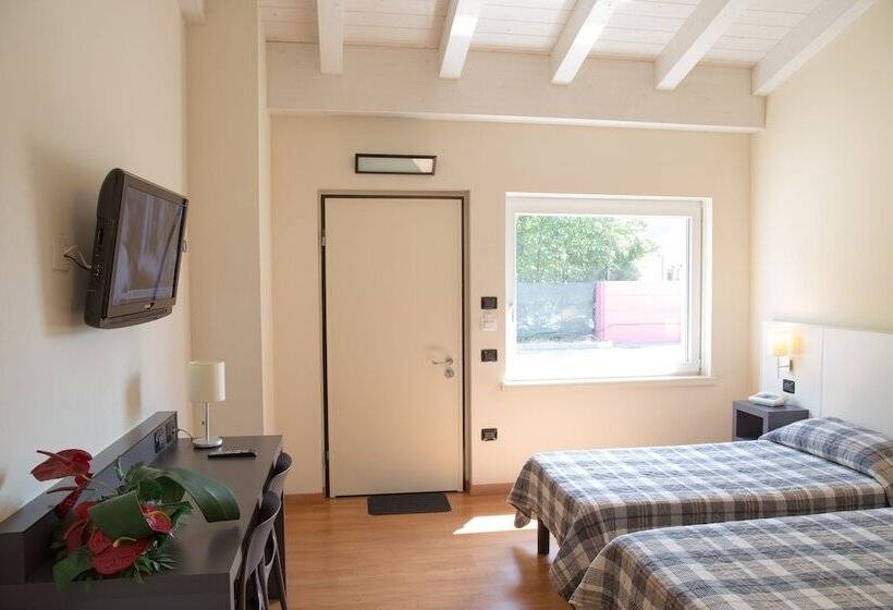 标准间, Motel Giglio