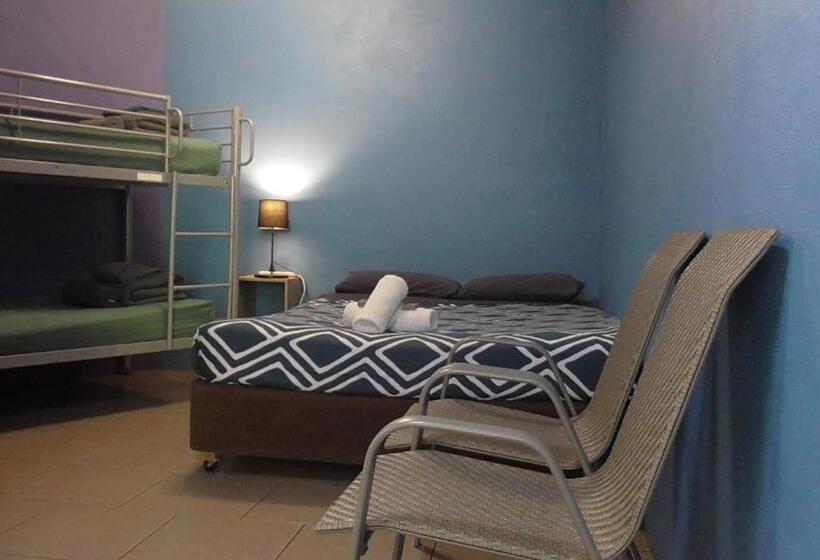 Quarto Deluxe, Beachside 1770 Yha