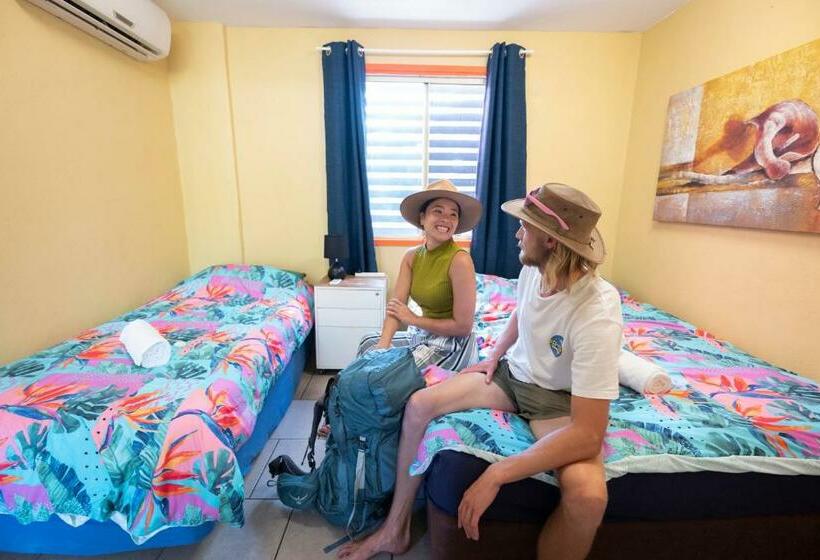 Quarto Deluxe, Beachside 1770 Yha