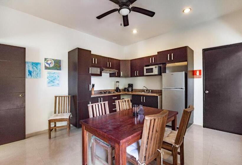 带阳台套房, Villas Akalan