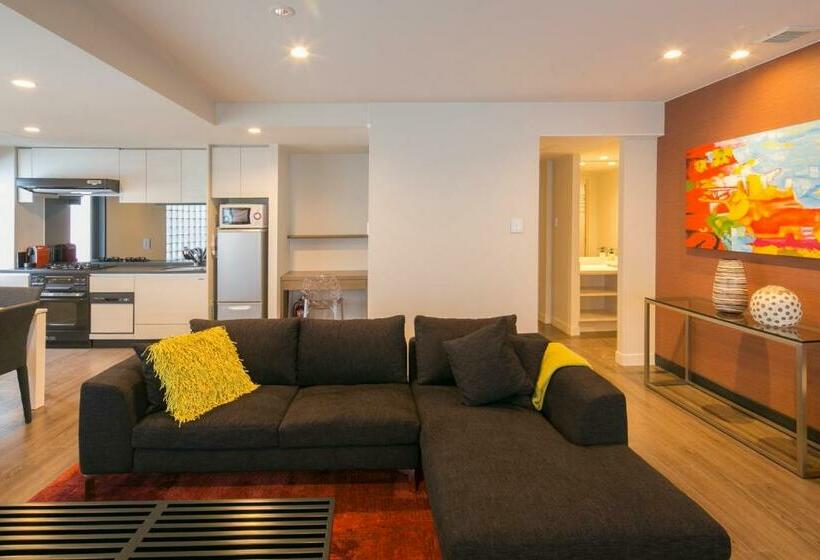 Апартаменты 2 Спальни, The Ridge Apartments Nozawa