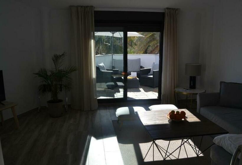 1 Bedroom Penthouse Apartment, Azz Sevilla Torre de La Plata Apartamentos
