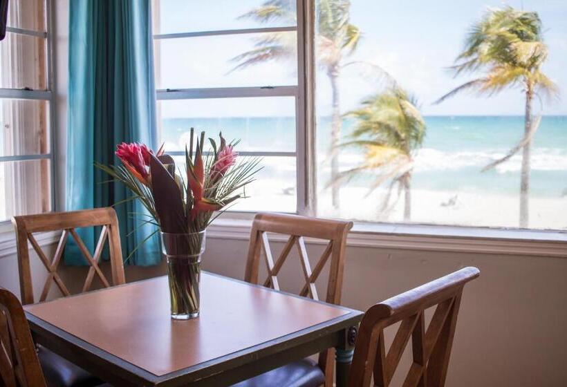 חדר סטנדרט עם מיטת קינג, Riptide Oceanfront