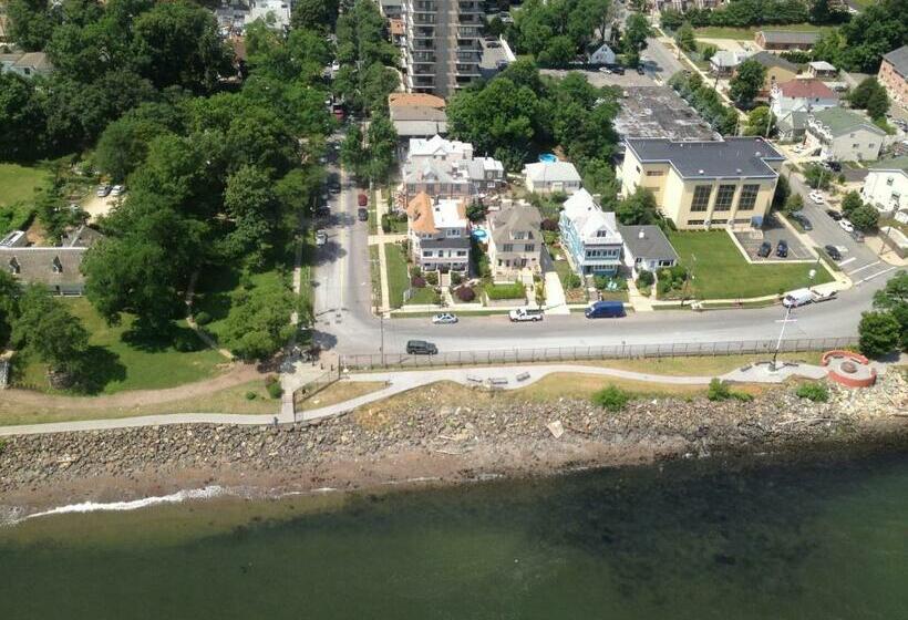 스탠다드 룸 공동 욕실, Harbor House Bed And Breakfast